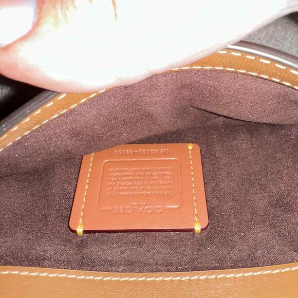 coach clutch wallet with brown tea roses with chain - Picture 3 of 7